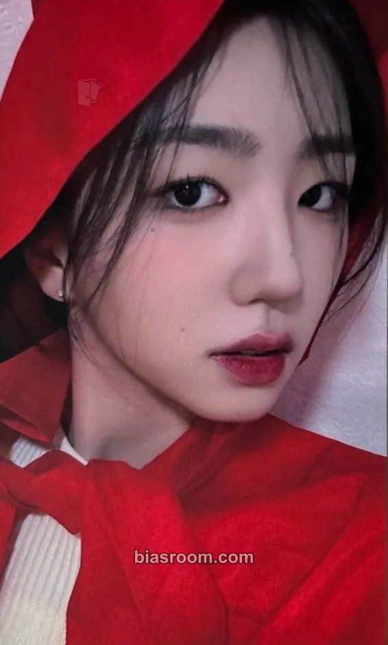 Sohyun Muhan Photocard - tripleS - tripleS K-pop photocard