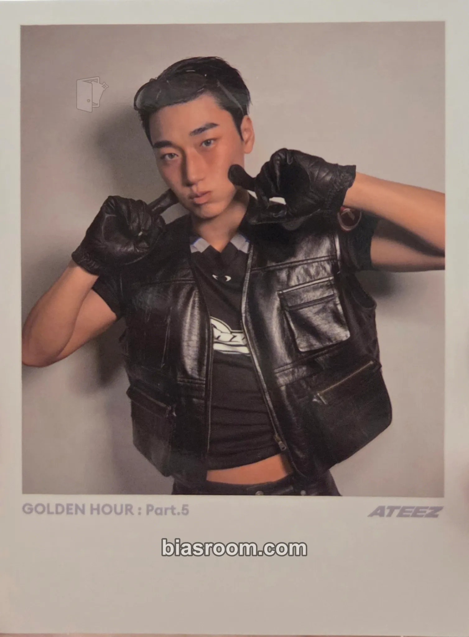 San GOLDEN HOUR : Part.5 Photocard - ATEEZ - ATEEZ K-pop photocard