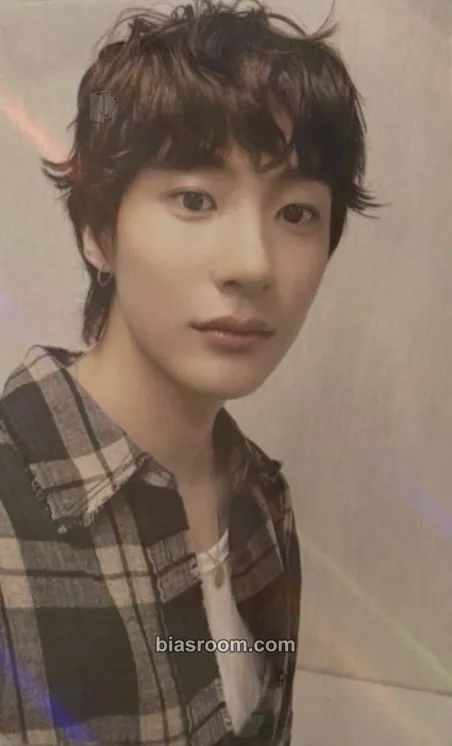 Anton Get A Guitar Photocard - RIIZE - RIIZE K-pop photocard