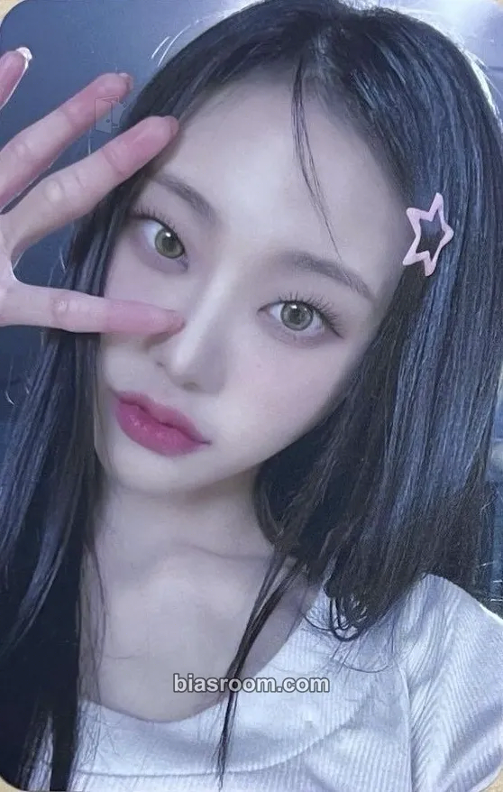 Sheon The Billage of Perception: Chapter Three Photocard - Billlie - Billlie K-pop photocard