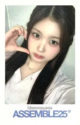 Joobin Assemble25 Photocard - tripleS - tripleS K-pop photocard