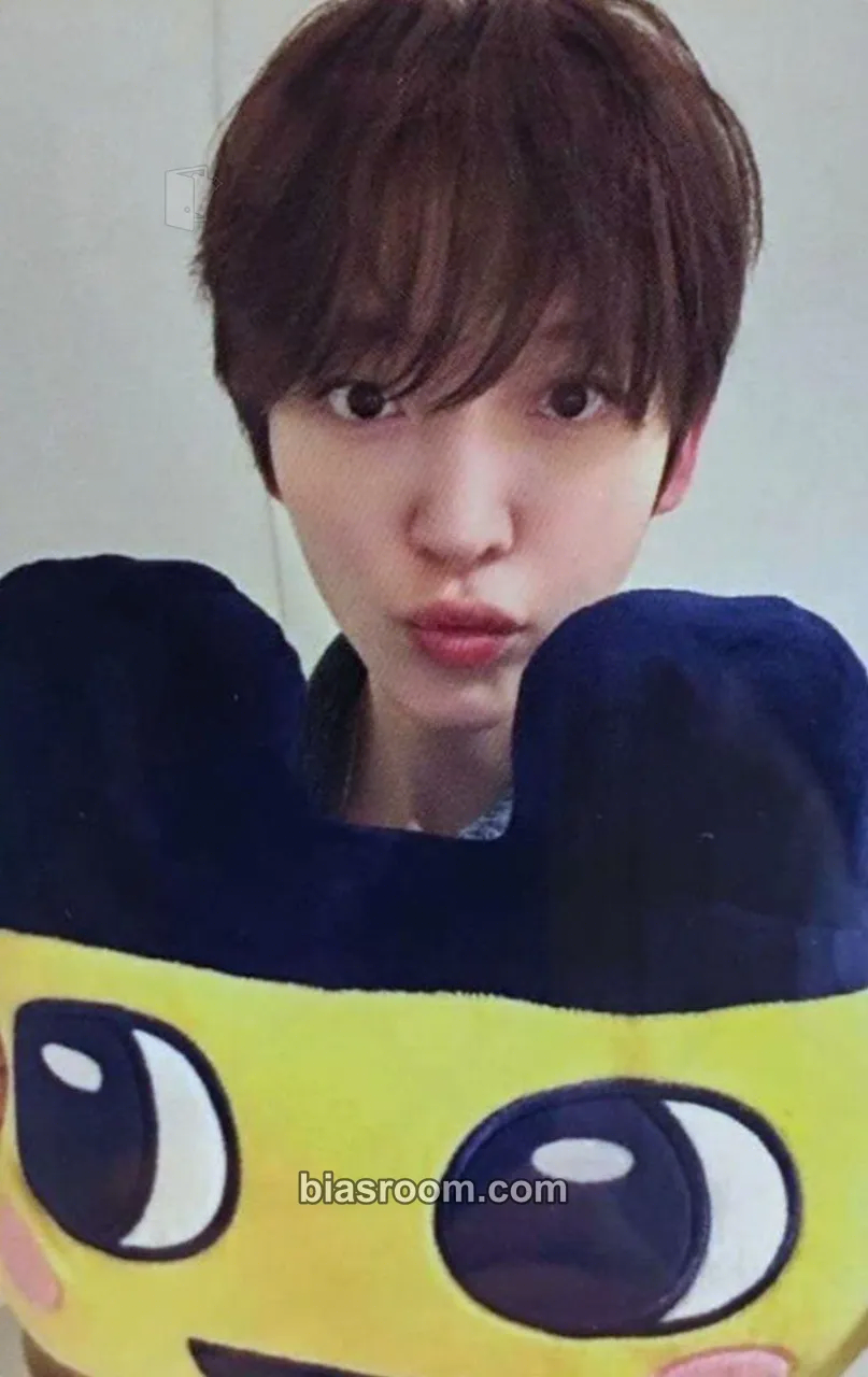 Donghyeon My First Kick Photocard - KickFlip - KickFlip K-pop photocard