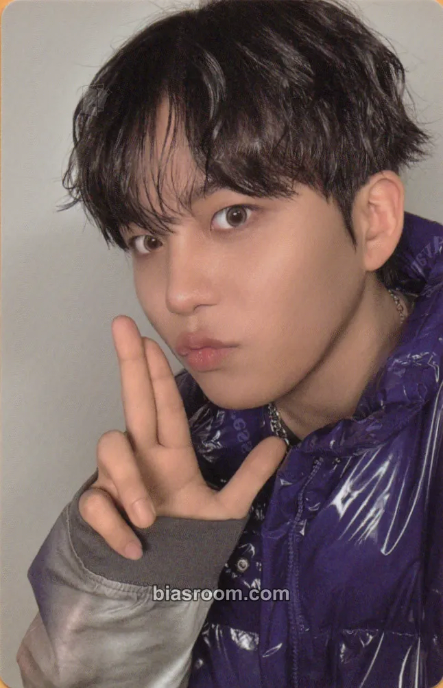 Jongho GOLDEN HOUR : Part.5 Photocard - ATEEZ - ATEEZ K-pop photocard