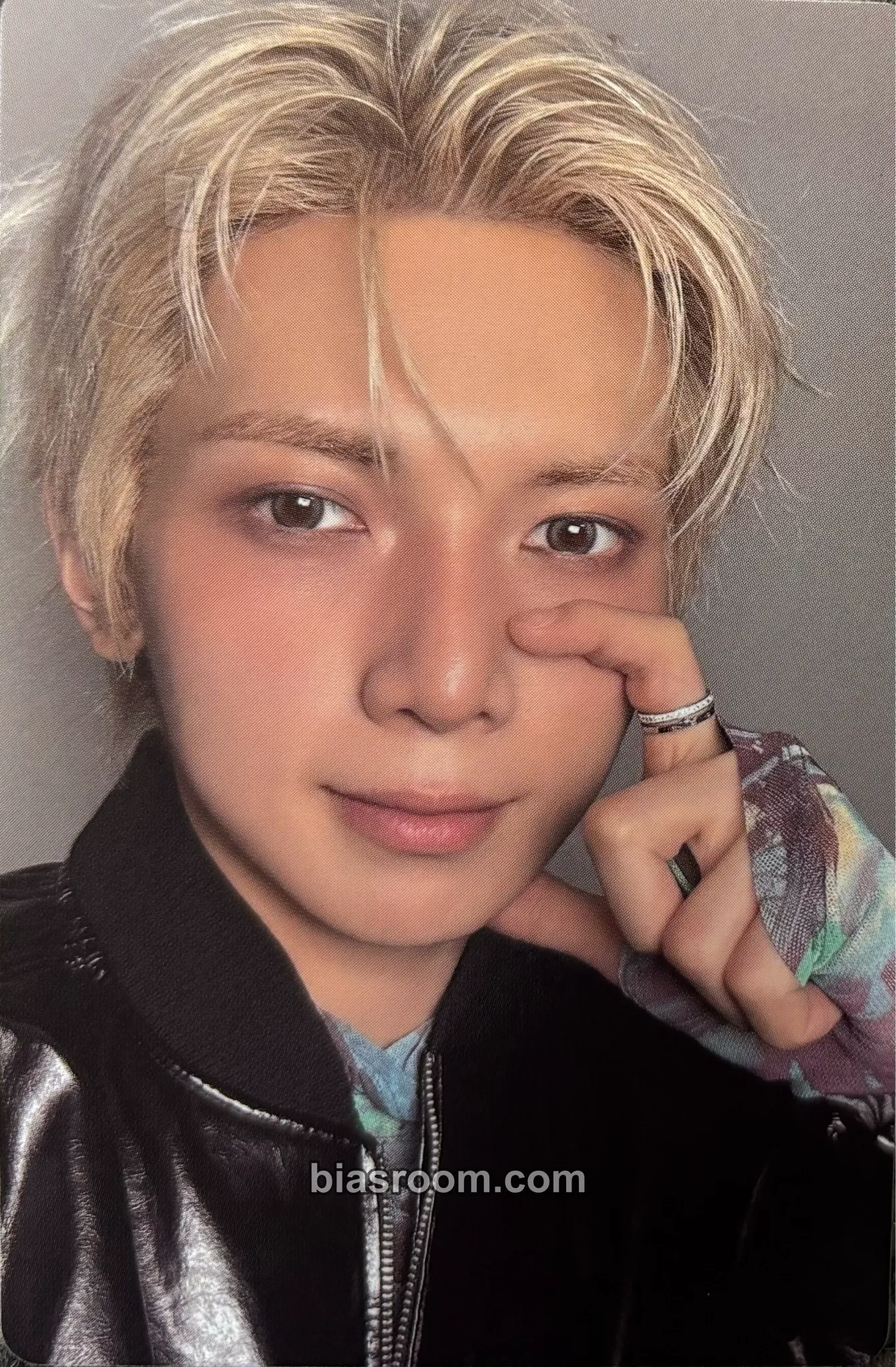 Yeosang GOLDEN HOUR : Part.5 Photocard - ATEEZ - ATEEZ K-pop photocard