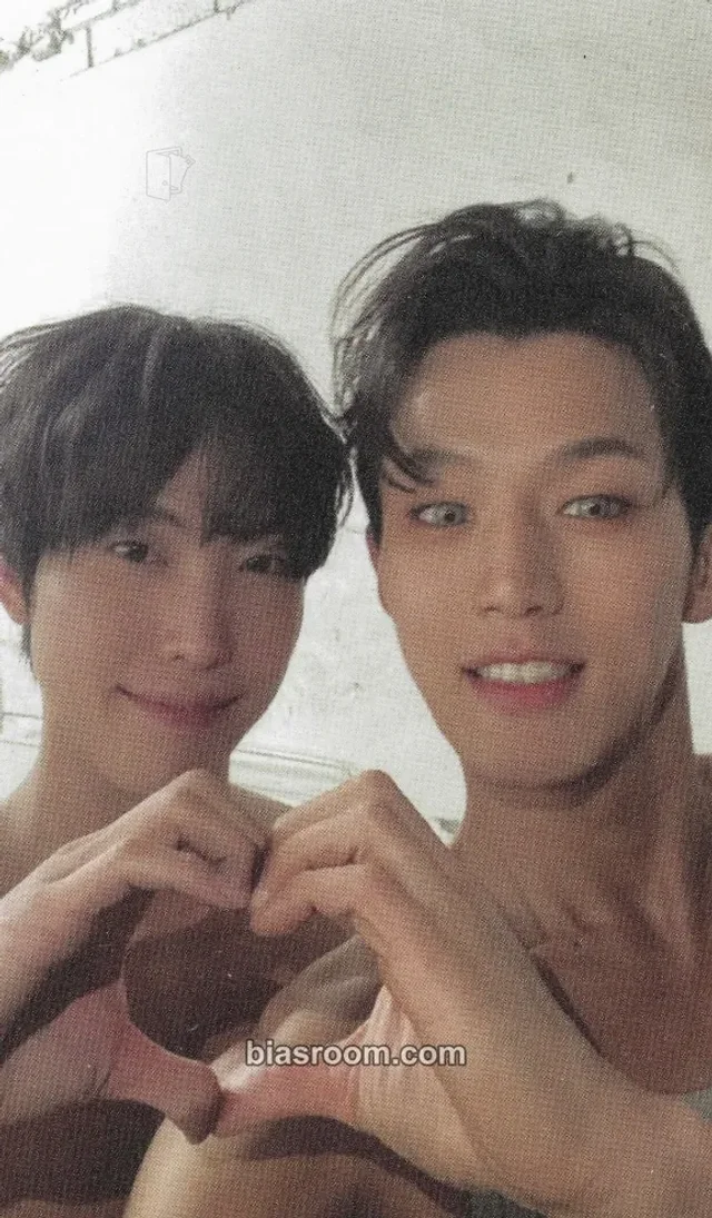 WILD WILD - Roh Jin Wook & Han Jin Wook - WILD WILD SHOW Event merch photocard tin case