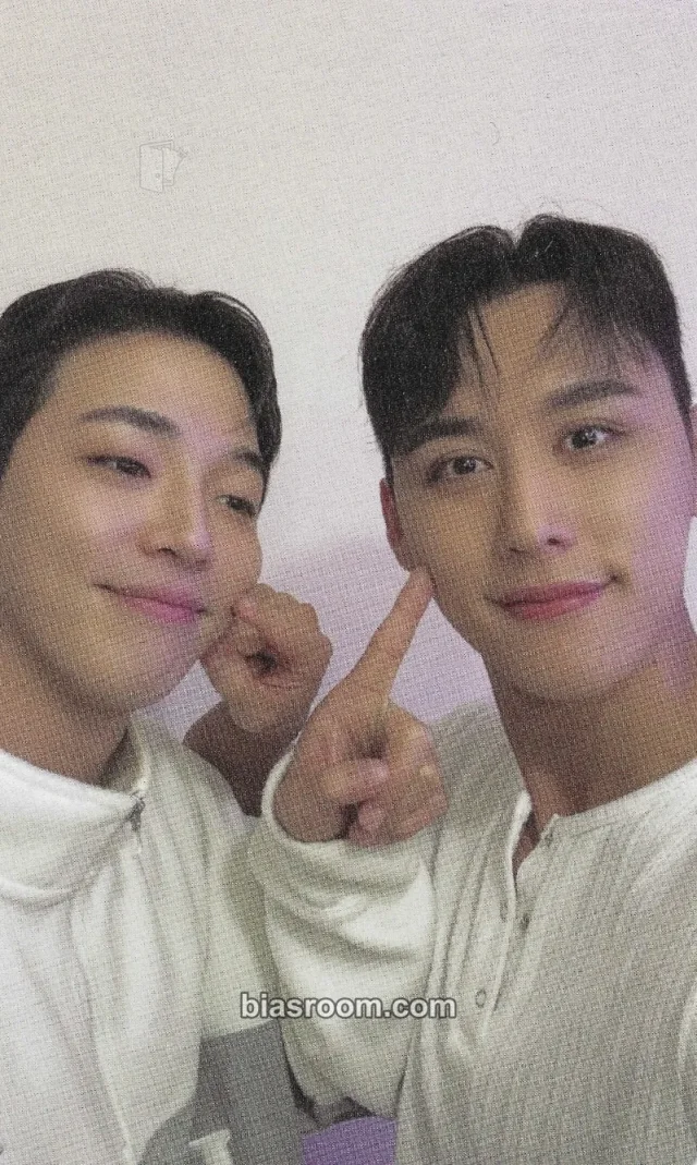 WILD WILD - Roh Jin Wook & Han Jin Wook - WILD WILD SHOW Event merch photocard tin case
