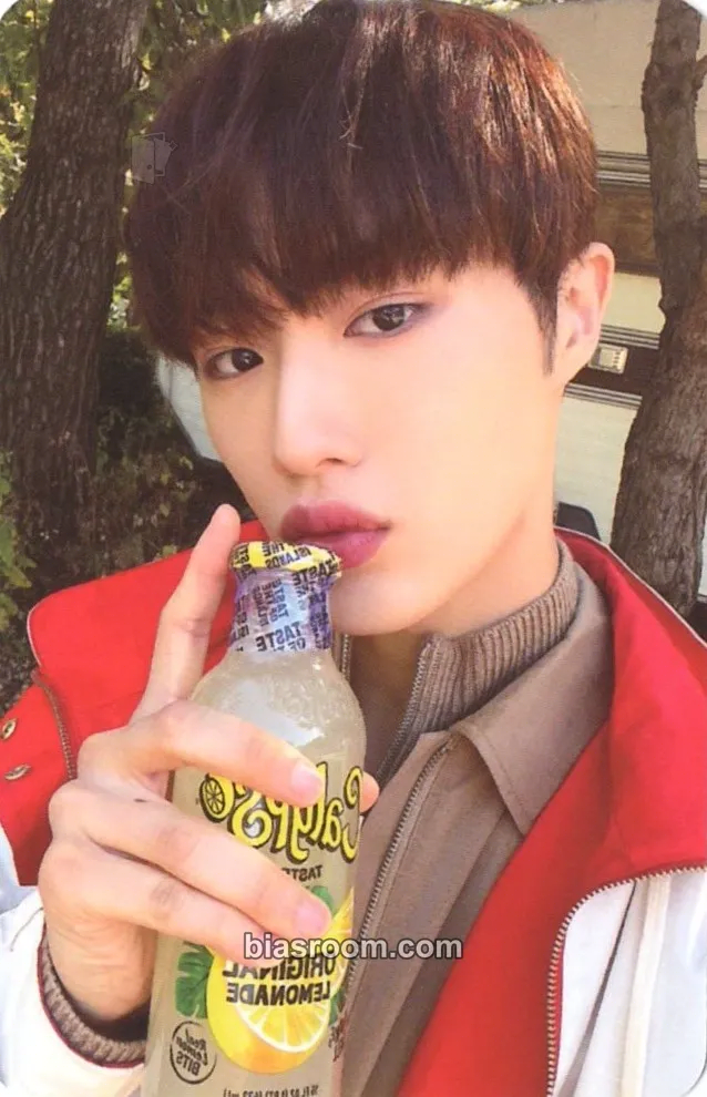 Hyunsuk Official 3rd Generation Fanclub Photocard - CIX - CIX K-pop photocard