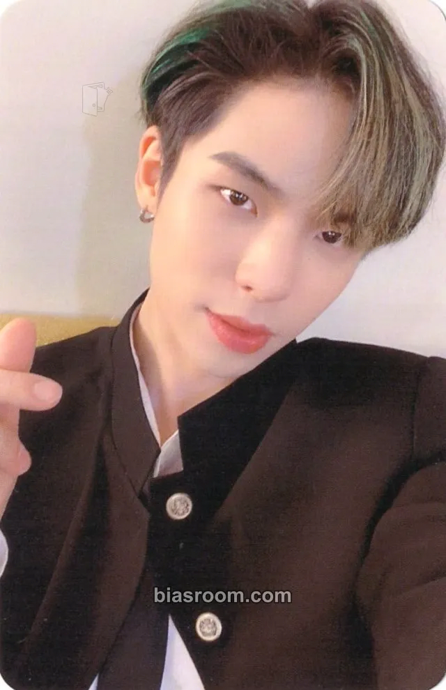 BX 1st Concert REBEL in Seoul Photocard - CIX - CIX K-pop photocard