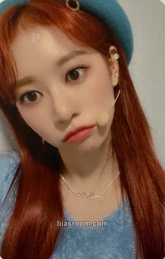Cherry Bullet - Bora - Cherry Rush Album mymusictaste (mmt) fansign