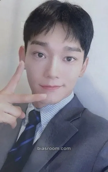 Chen 2024 EXO Season's Greetings — Valentine's Day at School Photocard - EXO - EXO K-pop photocard