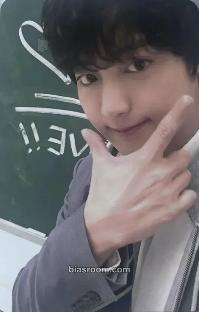 EXO - Chanyeol - 2024 EXO Season's Greetings — Valentine's Day at School Other season's greetings B version trading card