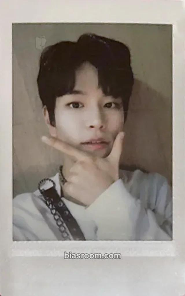 Stray Kids - Seungmin - Scars Album polaroid lottery tower records japan