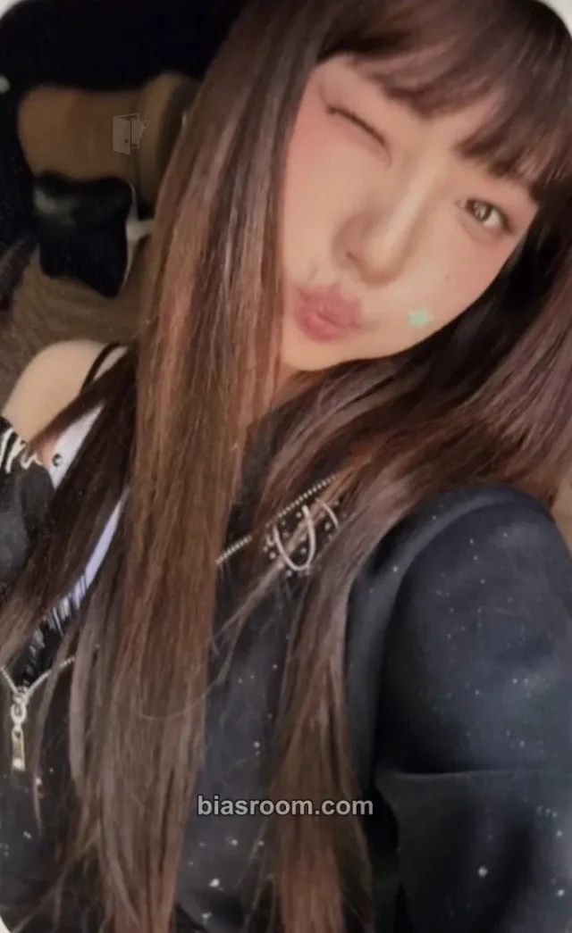 Yeojin - YeoJin - Lv1 Album broadcast