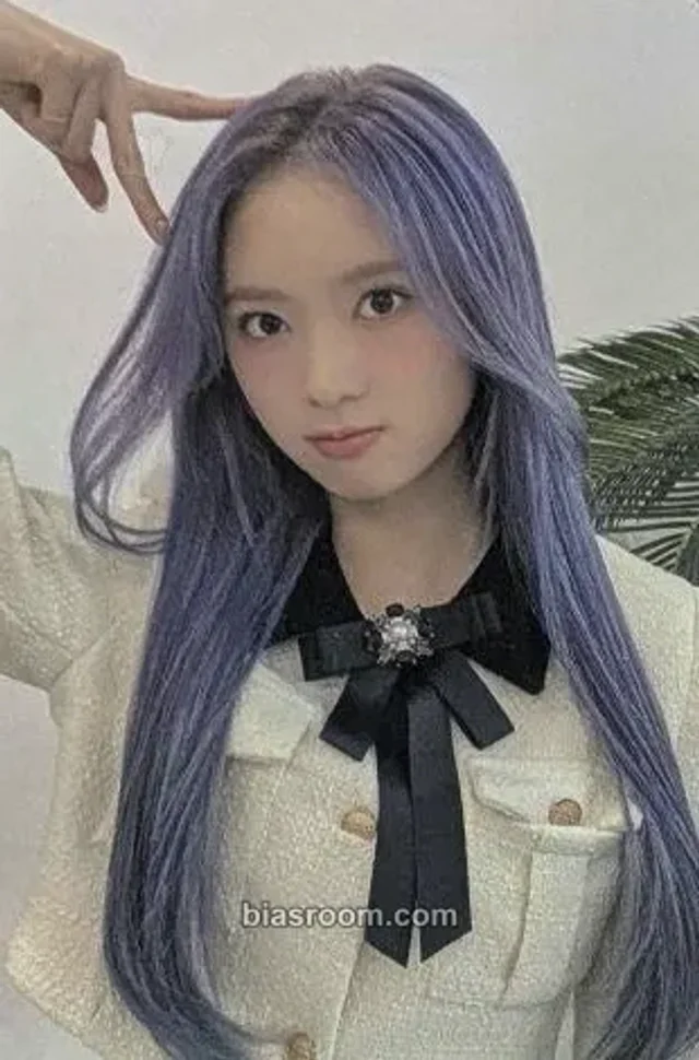 Cherry Bullet - May - Cherry Dash Album jump up round 2 double-sided