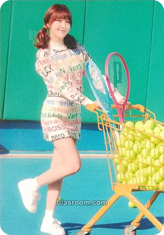 Yujeong Hwi Hwi Photocard - LABOUM - LABOUM K-pop photocard