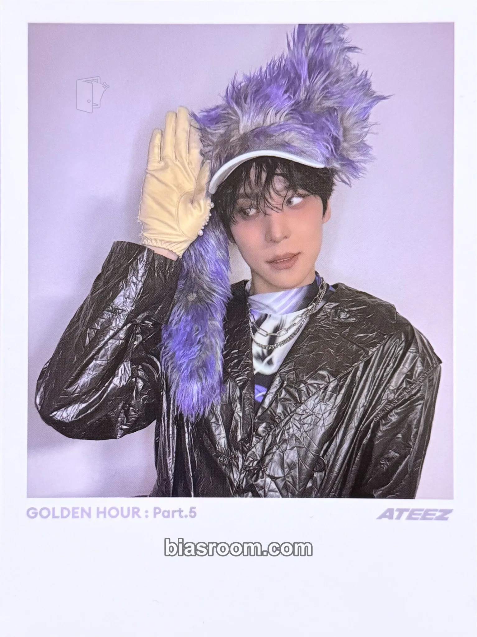 Yunho GOLDEN HOUR : Part.5 Photocard - ATEEZ - ATEEZ K-pop photocard