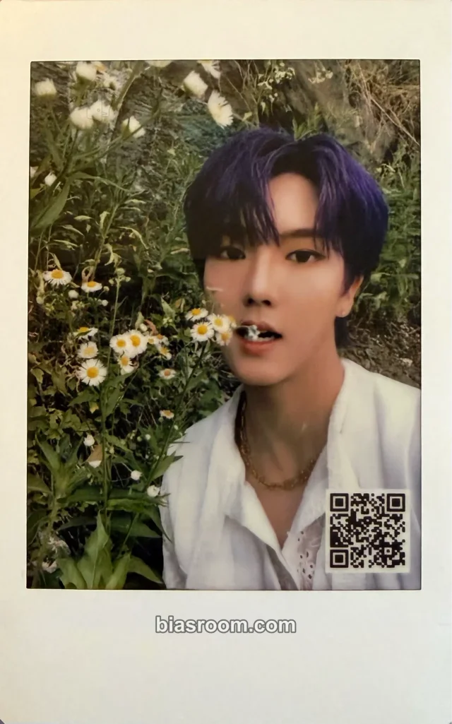 ENOi - Junghoon - W.A.Y. Release Cafe Event Event qr card polaroid cafe event event