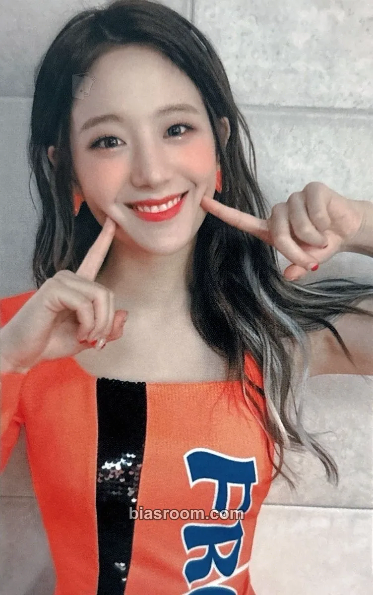 Gyuri Fun Factory Photocard - fromis_9 - fromis_9 K-pop photocard