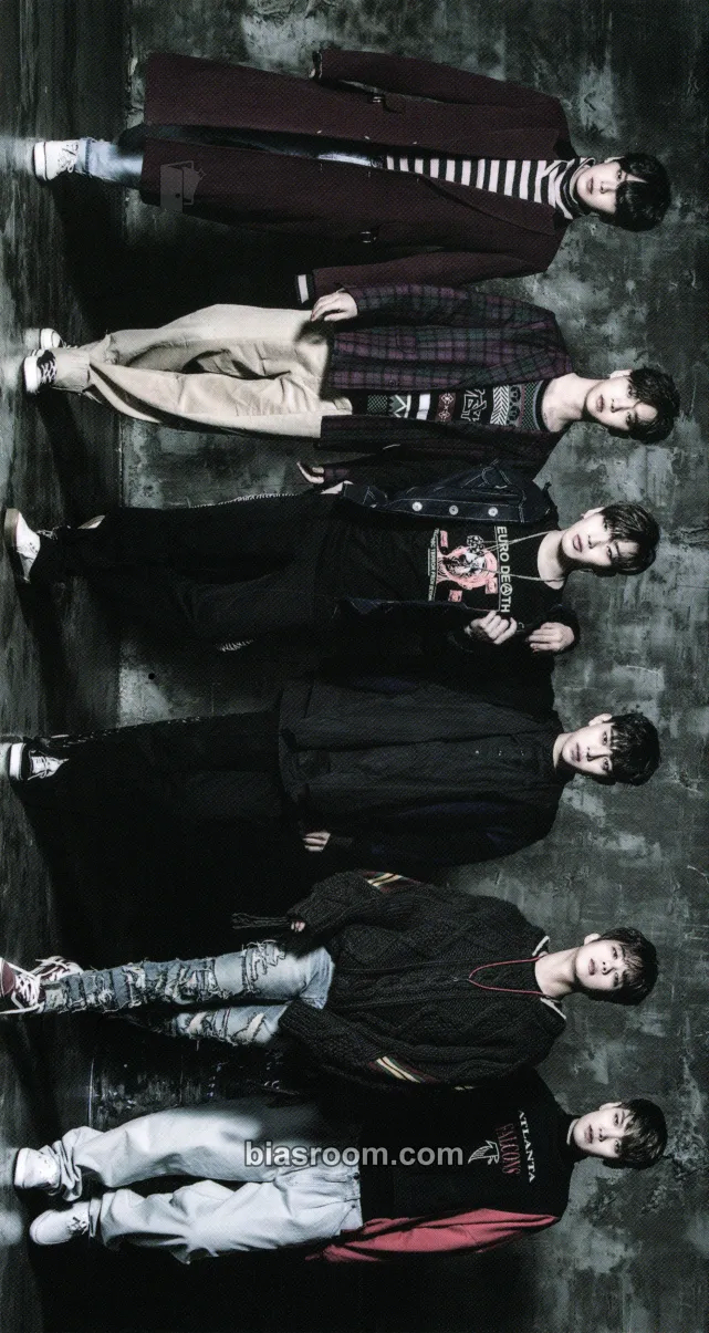 Massive Photocard - BANG&JUNG&YOO&MOON - BANG&JUNG&YOO&MOON K-pop photocard