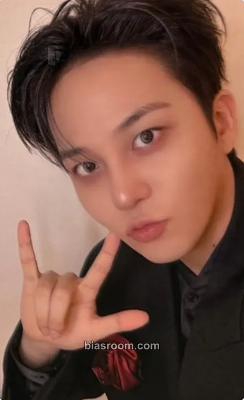 Jongho GOLDEN HOUR : Part.5 Photocard - ATEEZ - ATEEZ K-pop photocard