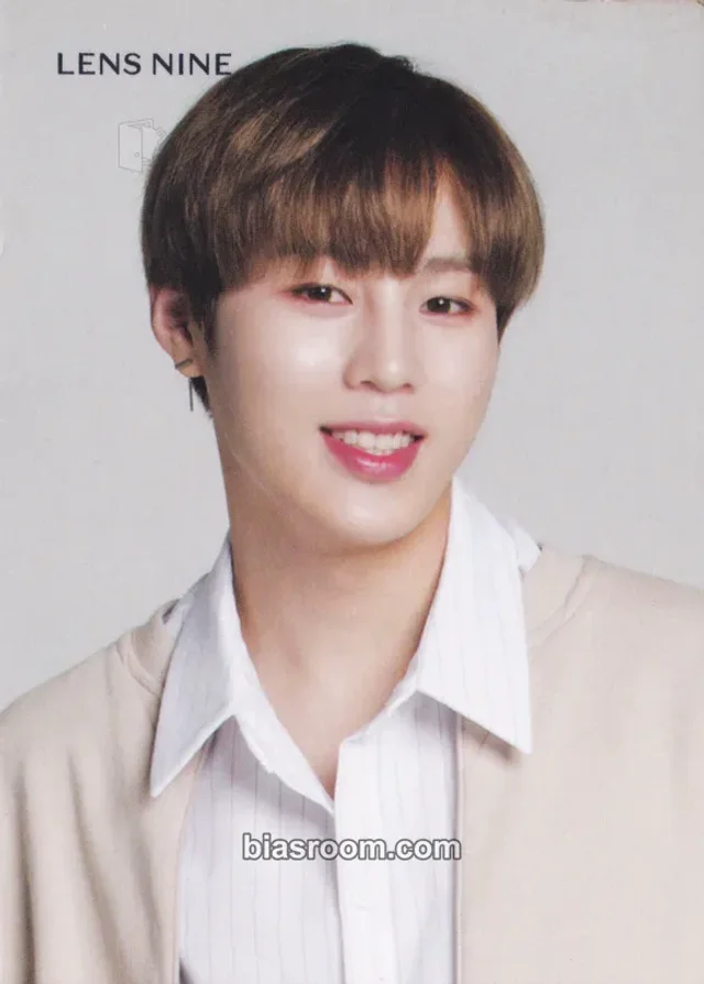 Wanna One - Ha Sung Woon - LENS NINE Other event ticket trading card brand collaboration