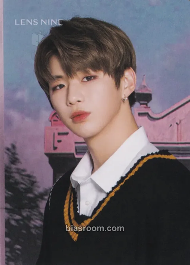 Wanna One - Daniel - LENS NINE Other purchase benefit trading card brand collaboration