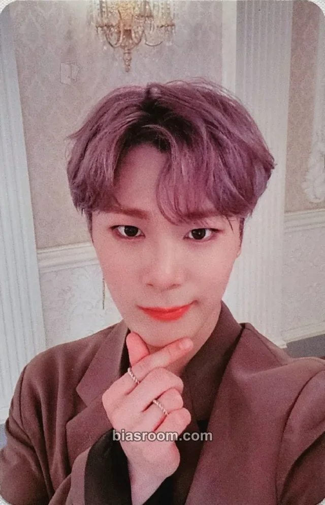 ASTRO - Moonbin - Blue Flame Album fansign offline
