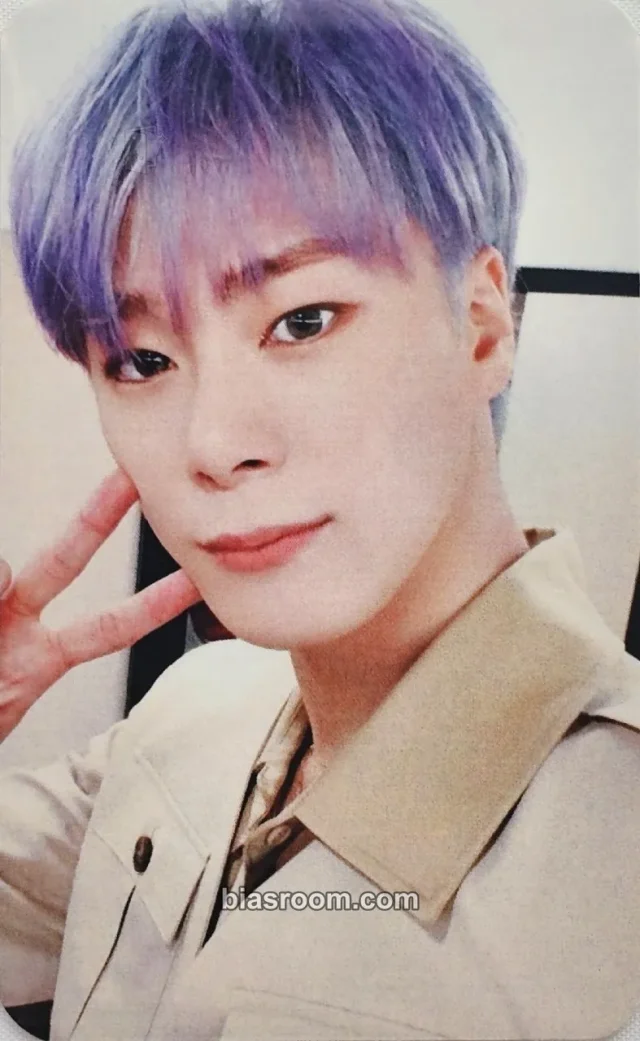 ASTRO - Moonbin - Gateway Album taiwan exclusive pob (pre-order benefit)