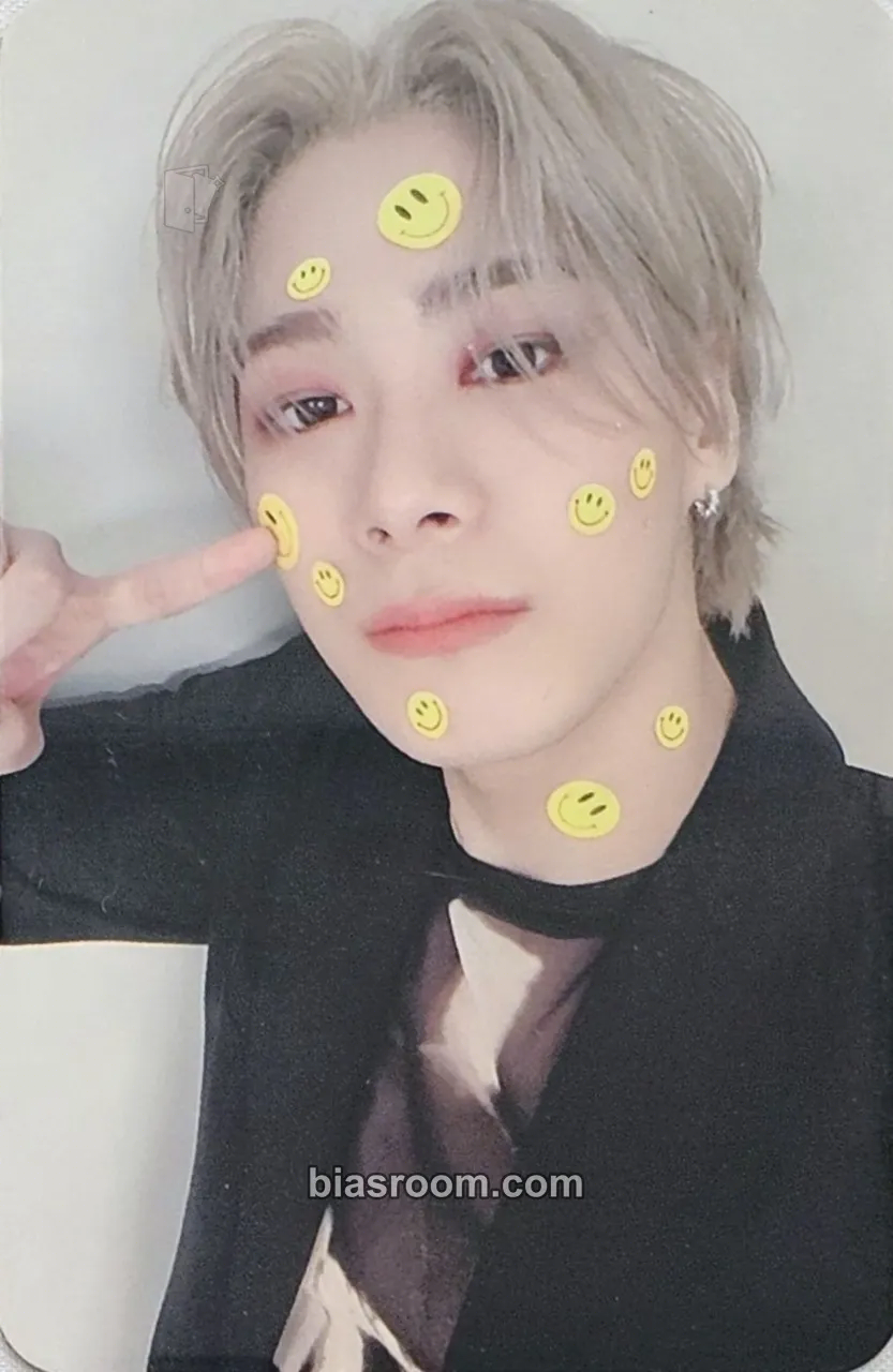 Moonbin All Yours Photocard - ASTRO - ASTRO K-pop photocard