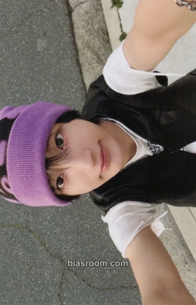 Donghwa My First Kick Photocard - KickFlip - KickFlip K-pop photocard