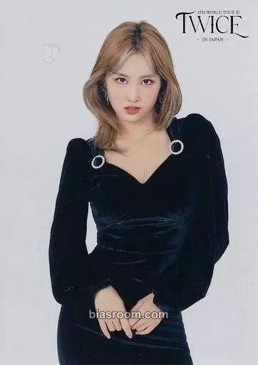 Momo TWICE 4th World Tour III Photocard - TWICE - TWICE K-pop photocard