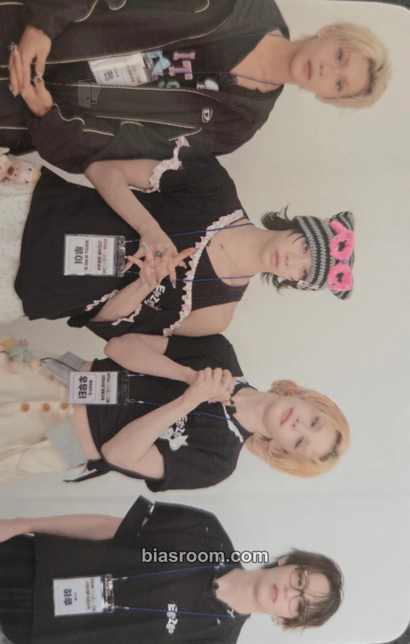 XLOV x EgoZgo official MD Photocard - XLOV - XLOV K-pop photocard