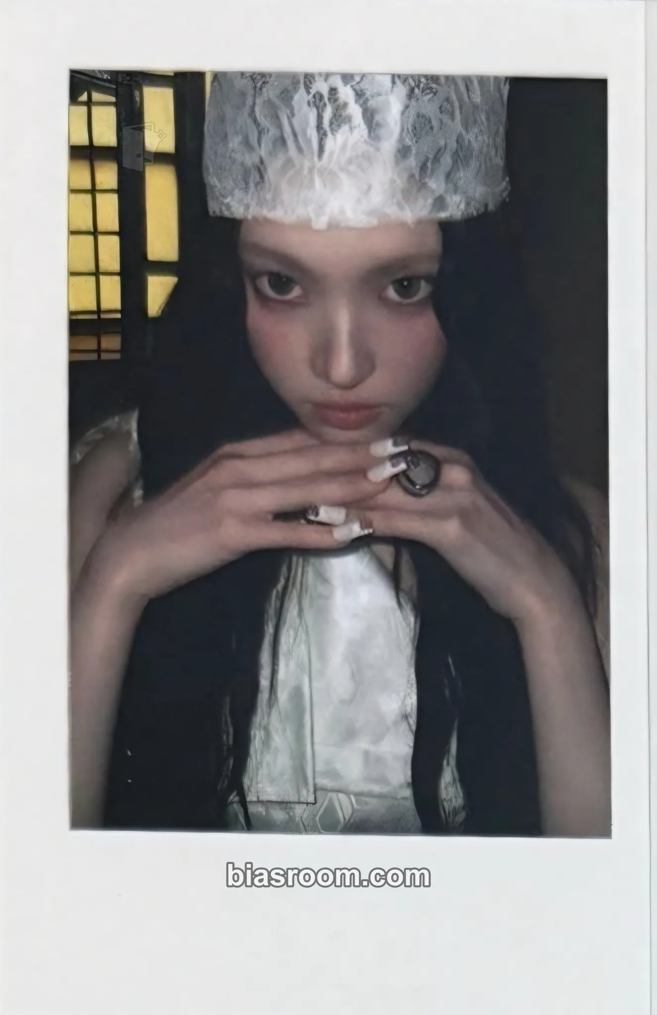 Yunah MAMIHLAPINATAPAI Photocard - ILLIT - ILLIT K-pop photocard