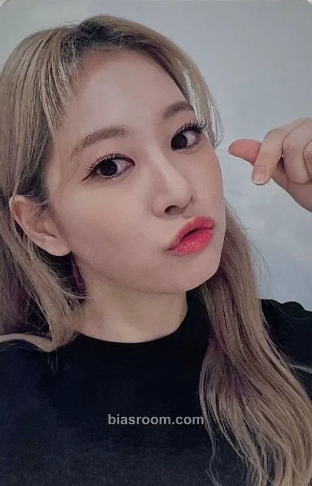 Cherry Bullet - Bora - Cherry Wish Album jump up round 2 video call (fancall)