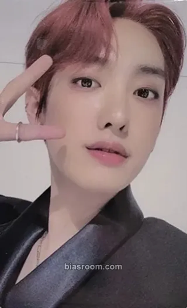 Golden Child - TAG - YES. Album album photocard normal version