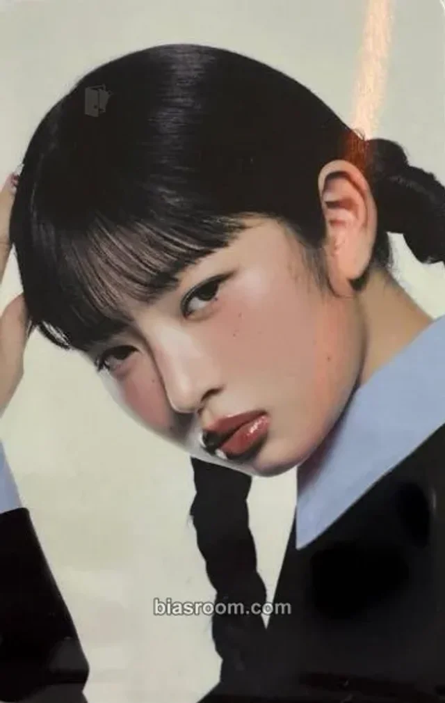 IVE - Rei - IVE EMPATHY Album hottracks purchase benefit holographic (hologram)