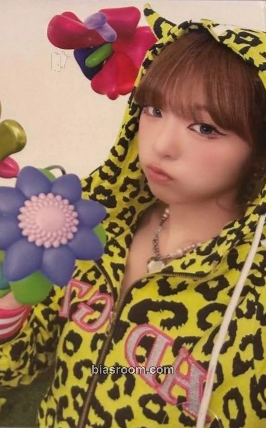 Yena Mirror Mirror / STAR! (feat. Hatsune Miku Photocard - Yena K-pop photocard