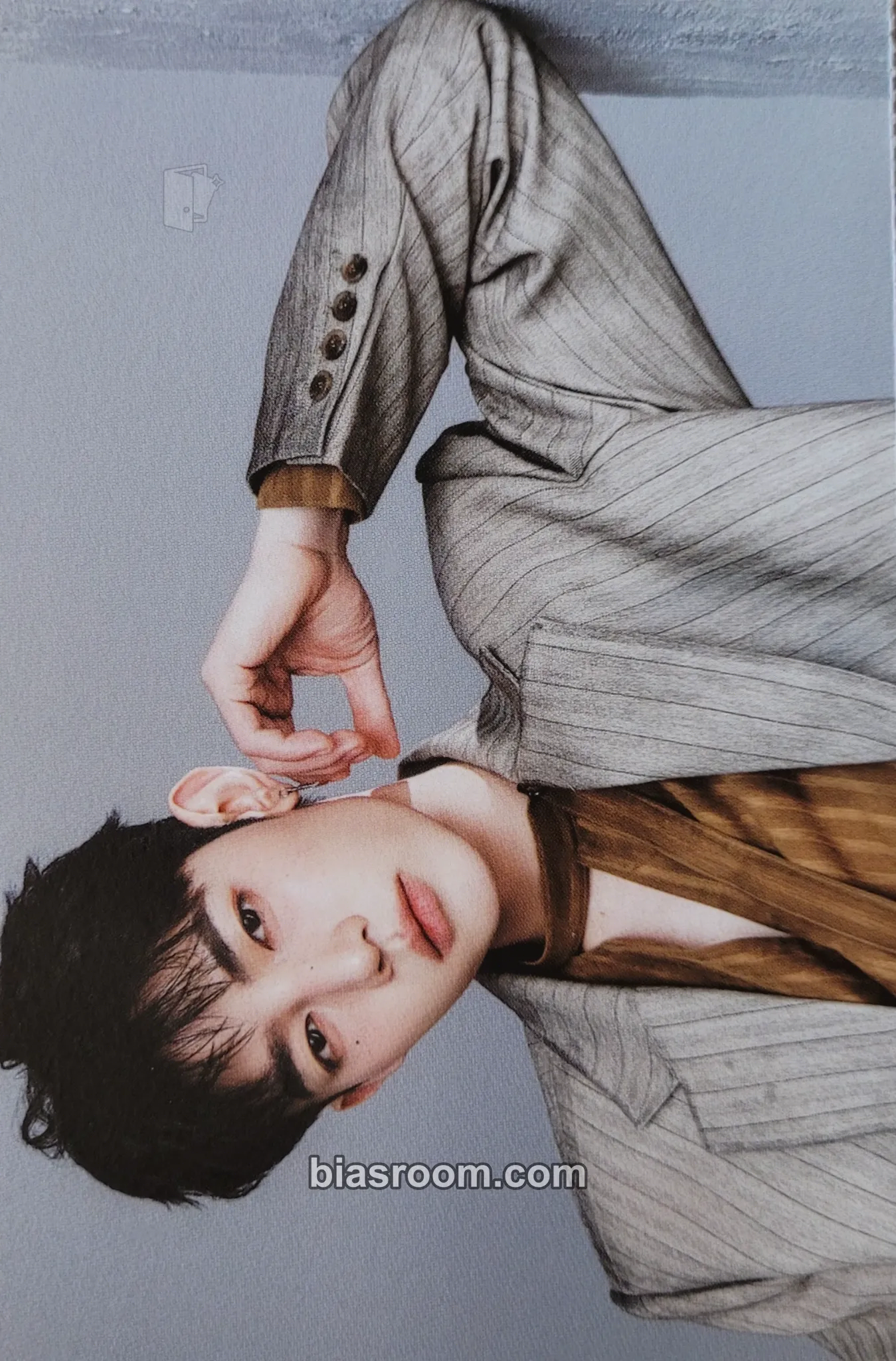 Hao Sequence 01: Curiosity Photocard - AND2BLE - AND2BLE K-pop photocard