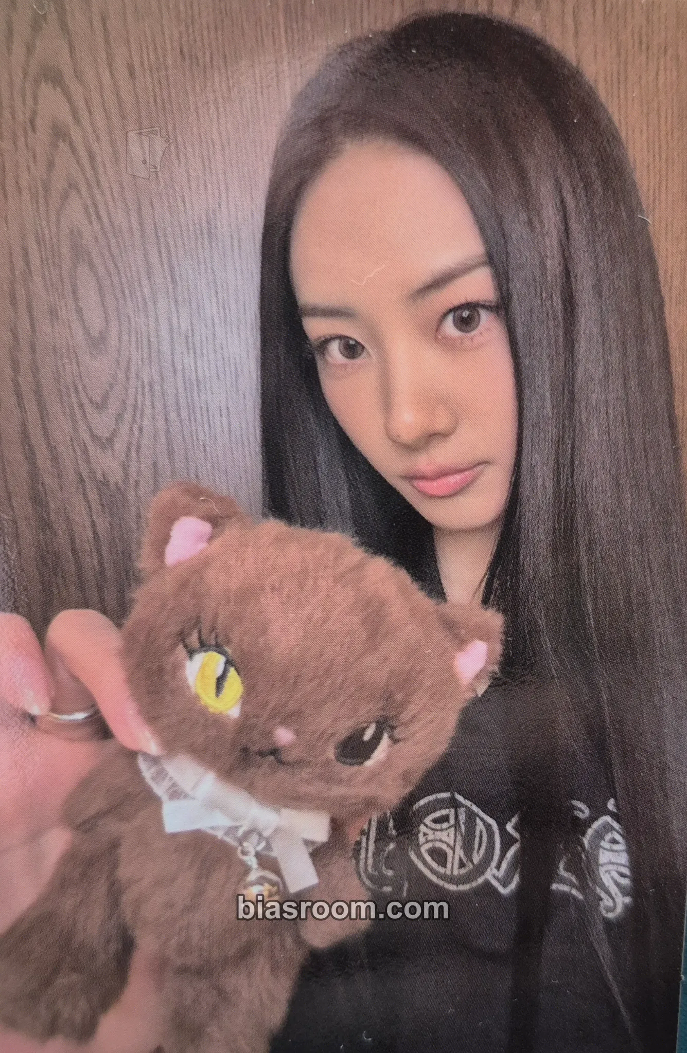 Gawon BITE NOW Photocard - MEOVV - MEOVV K-pop photocard