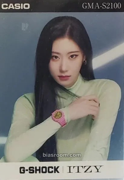 Chaeryeong ITZY X G-SHOCK Photocard - ITZY - ITZY K-pop photocard