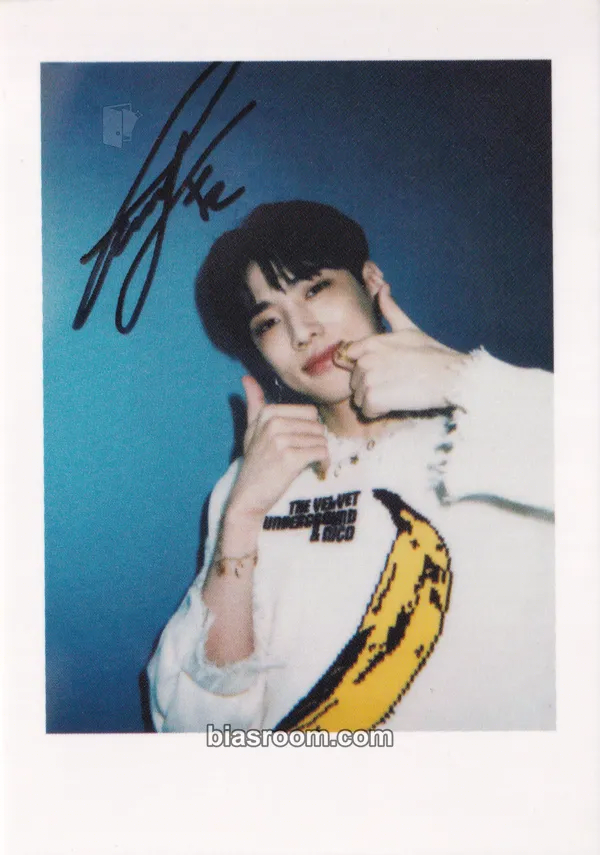 Jaechan LOADING Magazine (Jaechan) Photocard - DKZ - DKZ K-pop photocard