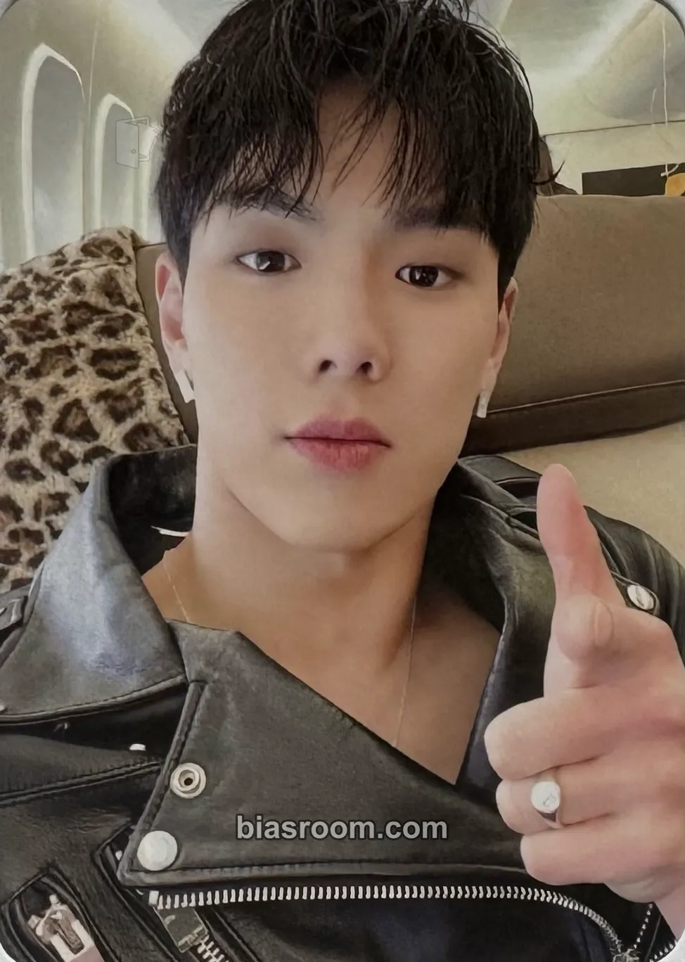 Shownu One of a Kind Photocard - MONSTA X - MONSTA X K-pop photocard