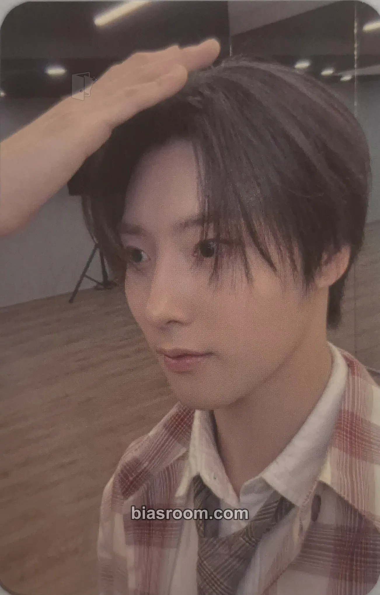 Riaan The First Wave Photocard - hrtz.wav - hrtz.wav K-pop photocard