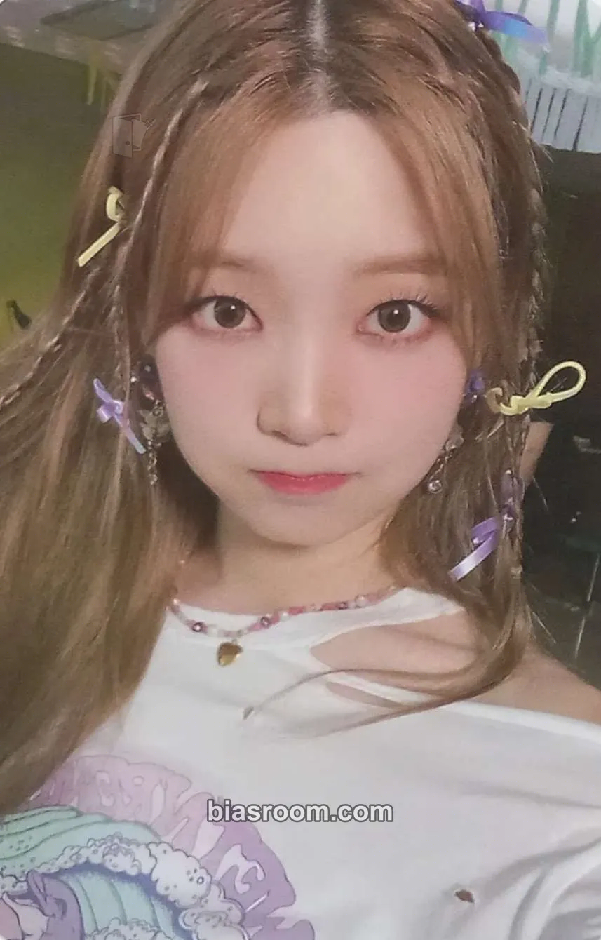 Yeonhee Boom Photocard - Rocket Punch - Rocket Punch K-pop photocard
