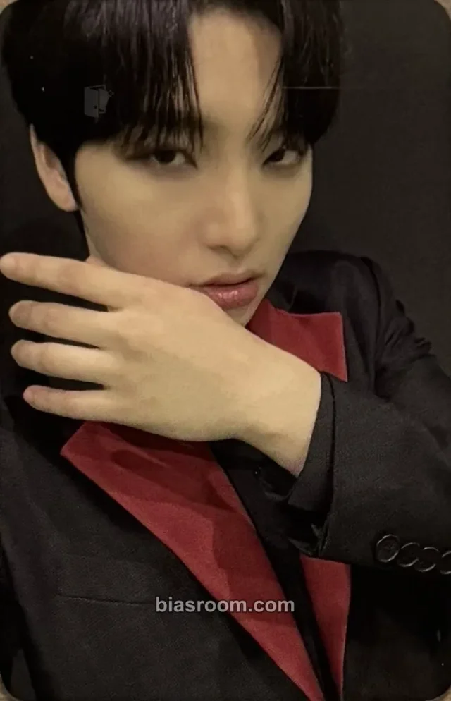 ONEUS - Seoho - BLOOD MOON Album fancafe event vampire version streaming event rbw winner benefit
