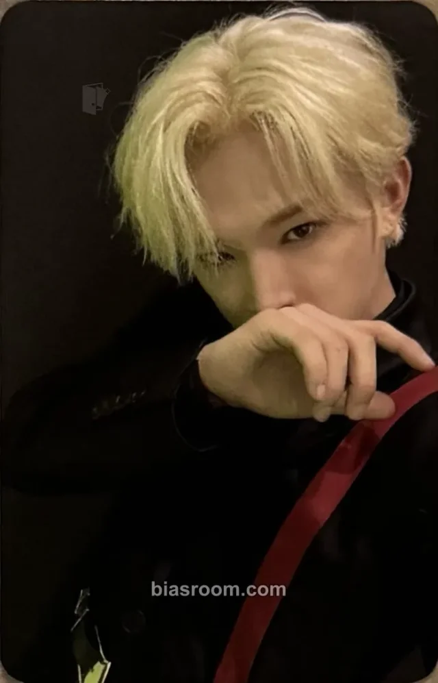 ONEUS - Leedo - BLOOD MOON Album fancafe event vampire version streaming event winner benefit rbw