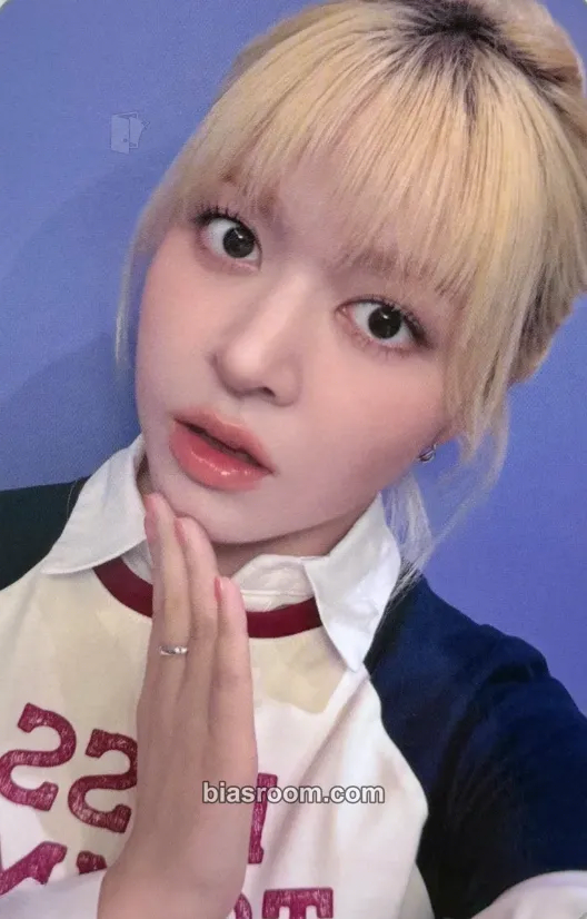 Lily Heavy Serenade Photocard - NMIXX - NMIXX K-pop photocard