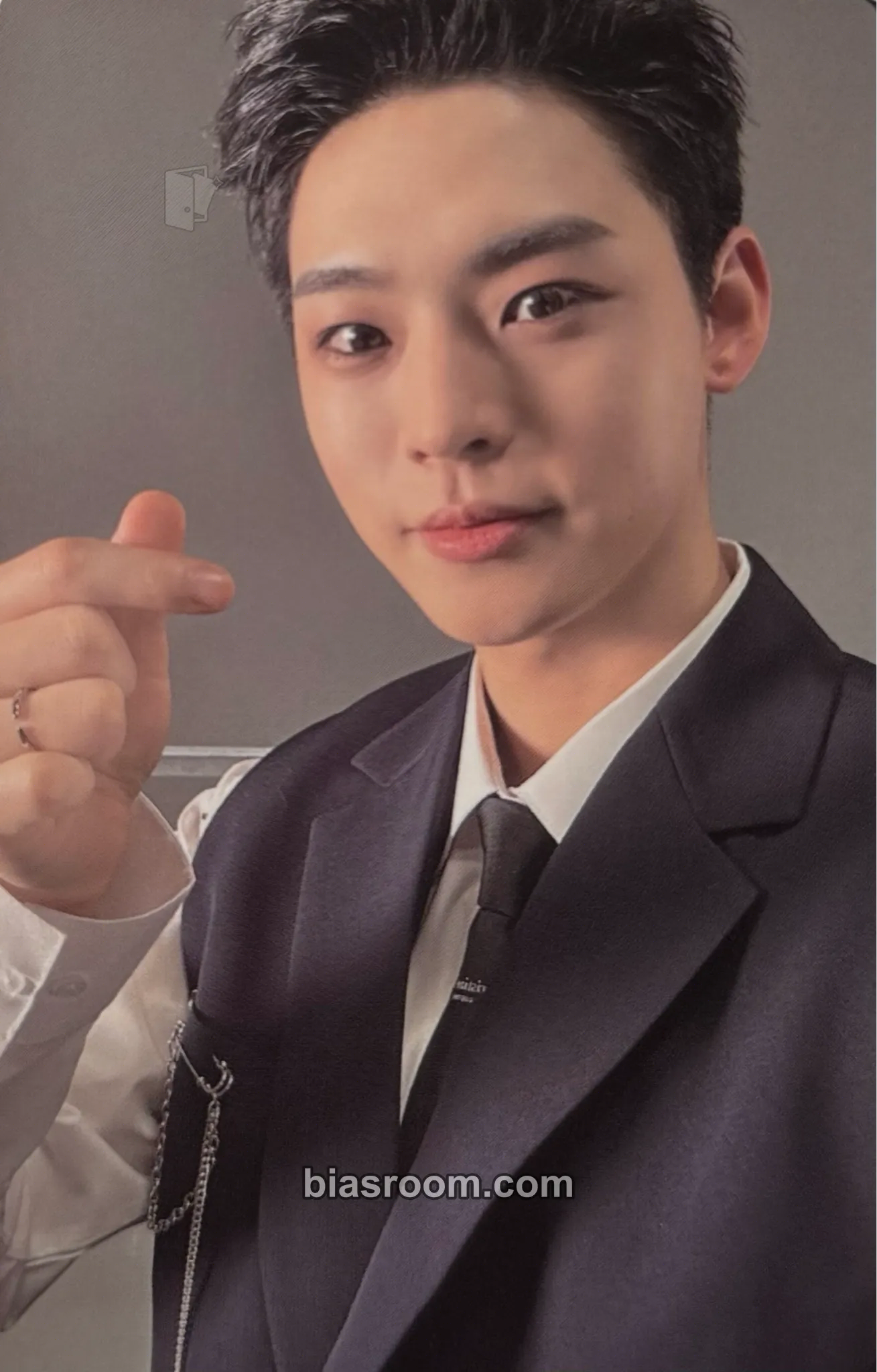 Hyojin BEAUTIFUL SHADOW Photocard - ONF - ONF K-pop photocard