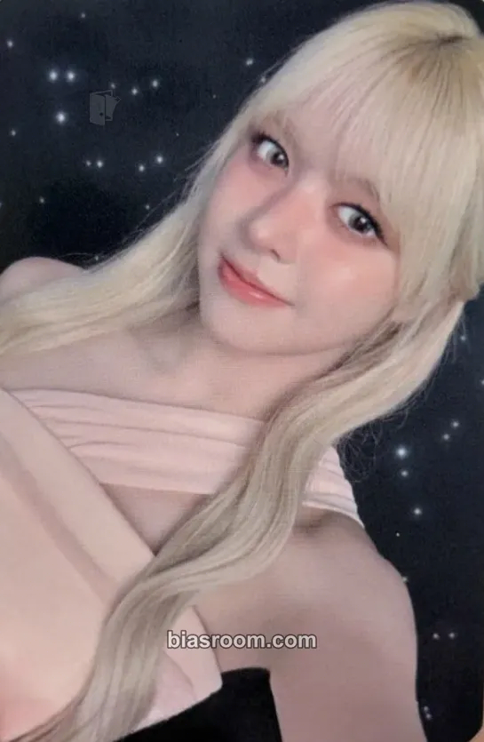 Lily NMIXX X etleé Photocard - NMIXX - NMIXX K-pop photocard