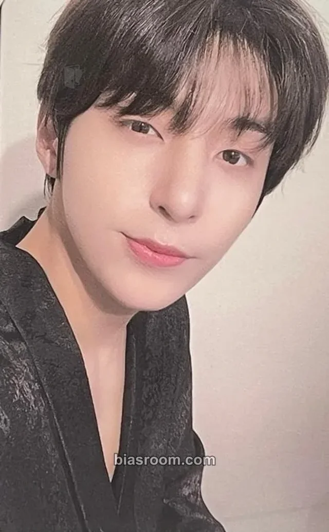 Golden Child - Y - Game Changer Album album photocard normal version